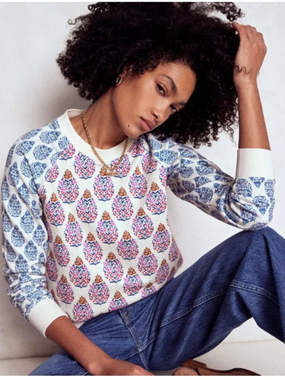 BODEN Rosa Printed Sweatshirt in Floral Woodblock Print | Size Medium